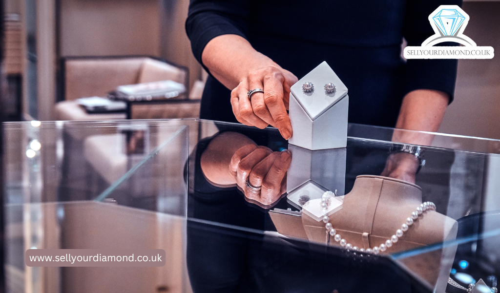 Seven Reasons Why You Should Sell Your Ornaments to Jewellery Buyers!